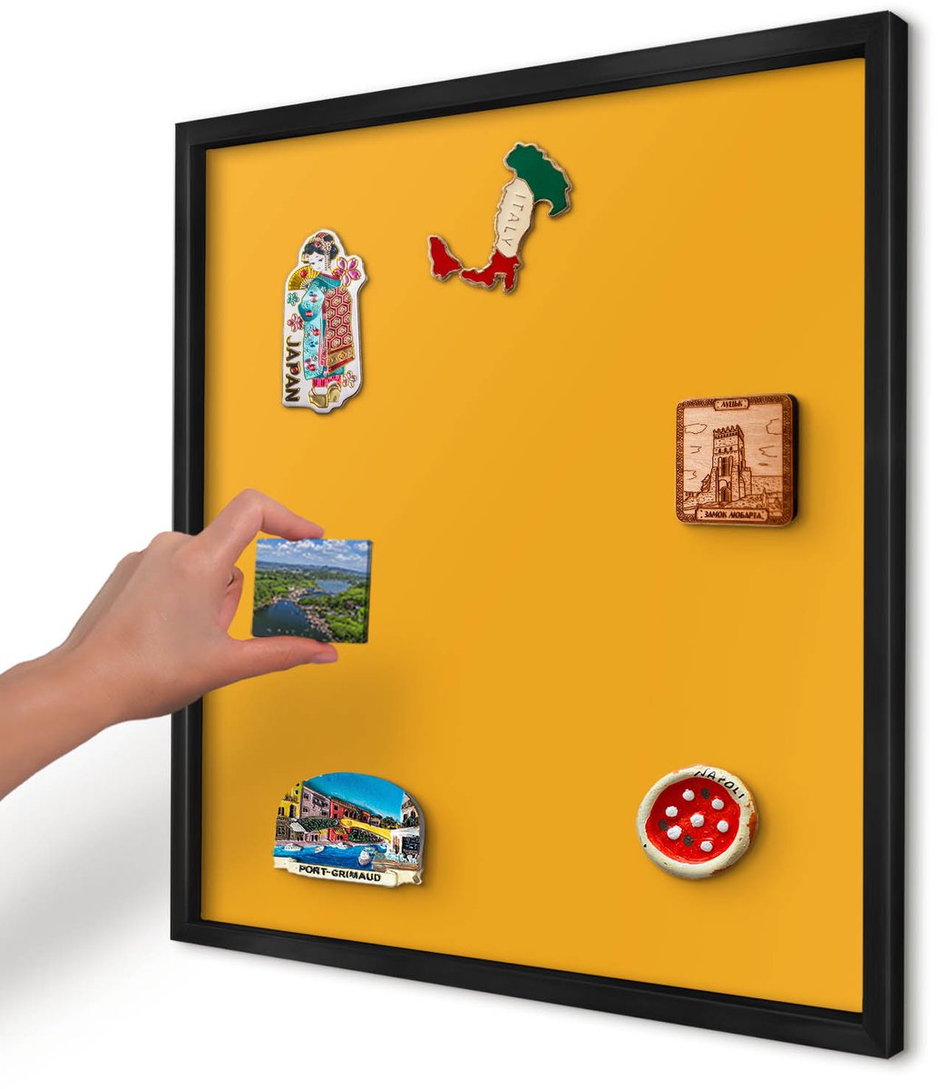 Artprintcave Oranje Magneetbord mit Zwart Frame - 50x50 cm - Levendig Oranje Magnetisch Bord Voor Magneten - Minimalist Magneetbord Voor Foto's - Achtergronden En Patronen