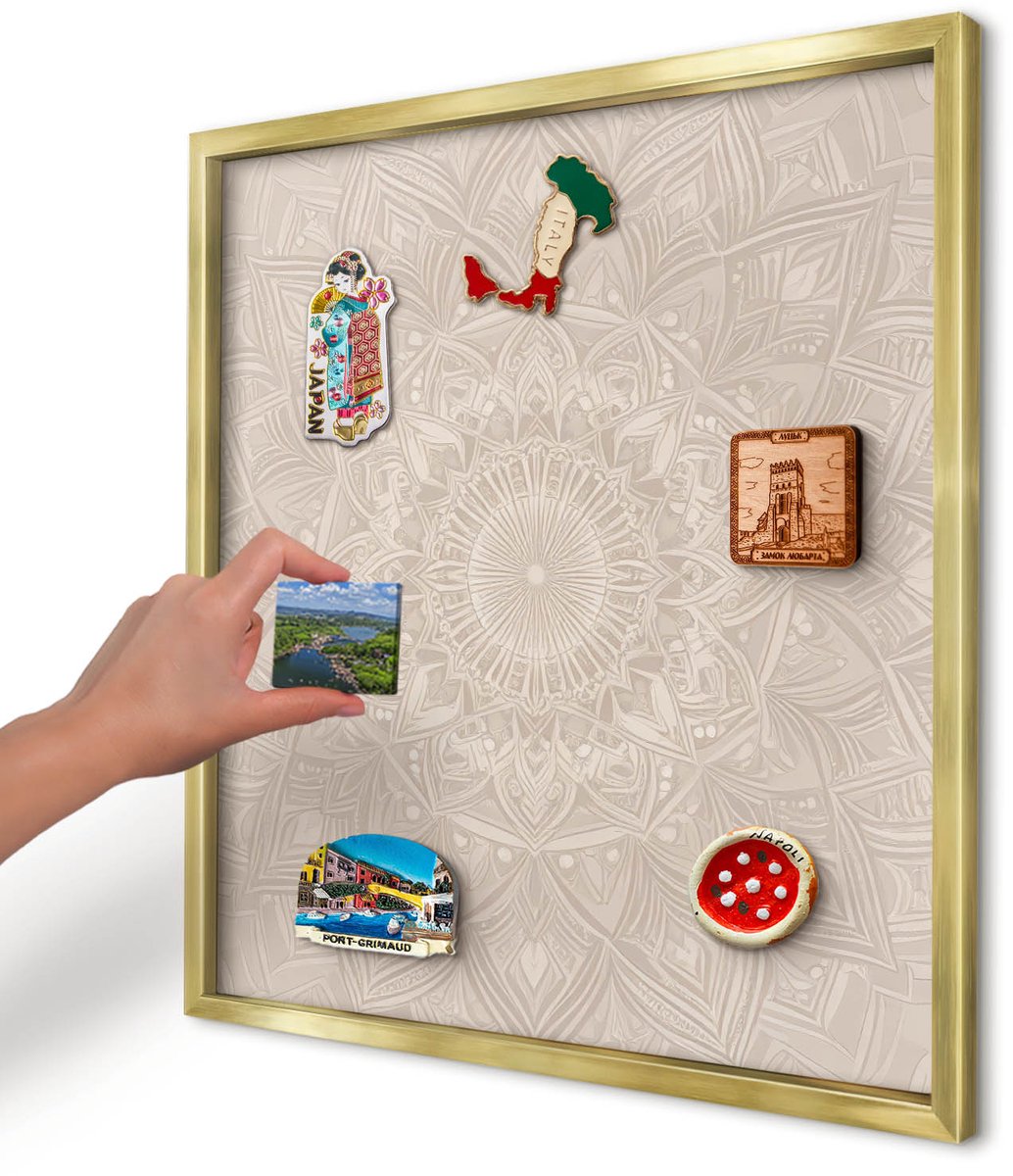Artprintcave Beige Magneetbord mit Gouden Frame - 50x50 cm - Decoratieve Mandala Bord Voor Magneten - Geometrische Magnetisch Bord - Geometrie