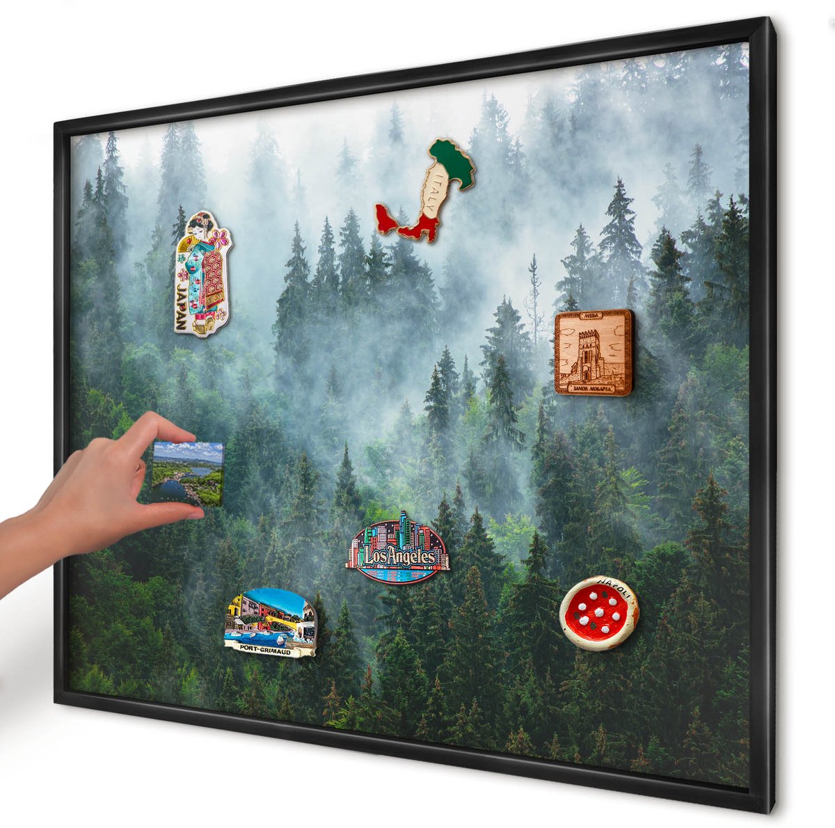 Artprintcave Groente Magneetbord mit Zwart Frame - 80x60 cm - Mysterieus Bos Magnetisch Bord - Fotografisch Memobord Keuken - Landschappen