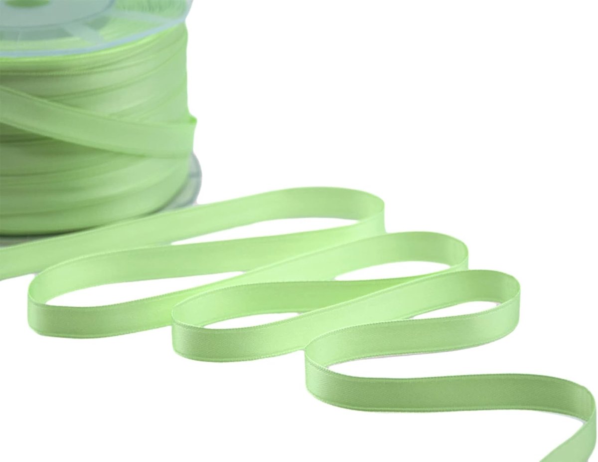 - Dubbel satijnen lint, Italiaanse stof - lichtgroen, 10 mm x 25 m