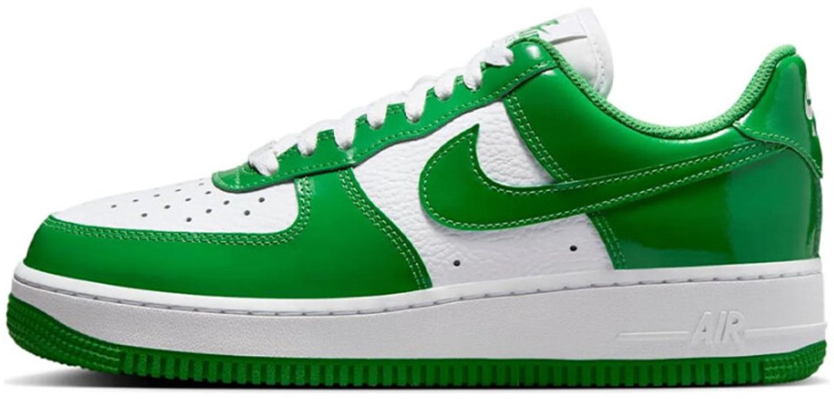 WMNS NIKE AIR FORCE 1 0’7 Groen