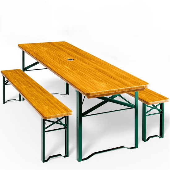Houten biertafel met twee bijpassende banken, metalen frame.