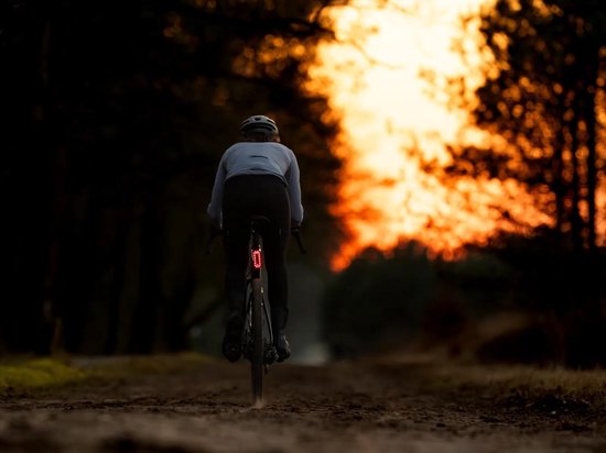 BBB Cycling Signal Radar Achterlicht Racefiets - 80 Lumen - ANT & Bluetooth - Fietsradar USB Oplaadbaar - Brandtijd: 14 Uur - IPX6 Waterdicht - BLS-251 — afbeelding 5