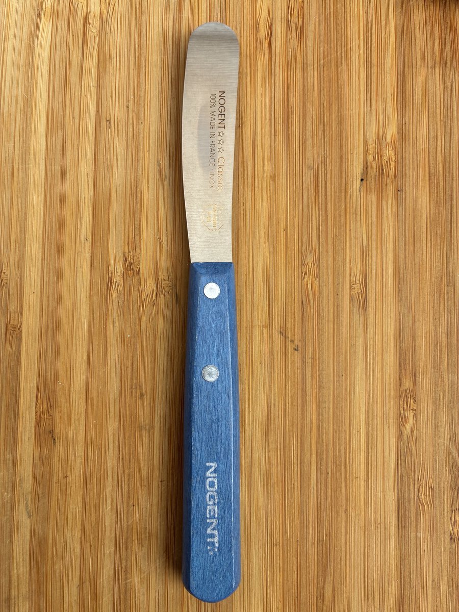 Nogent Botermesje met blauw houten heft