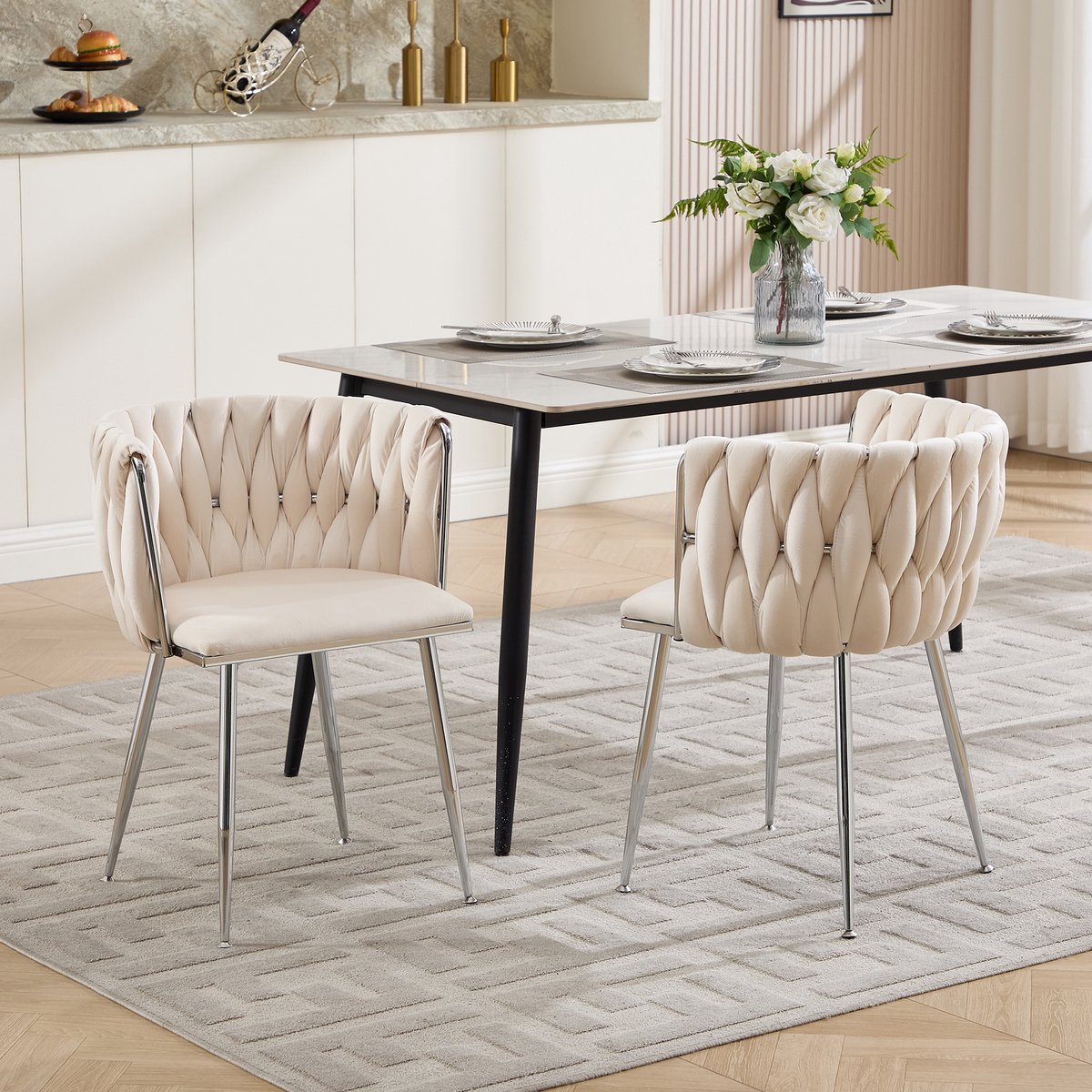 Eetkamerstoel Velvet - Set van 2 - Moderne armstoel - Stoffen voor woonkamer en eetkamer - Keukenstoel - zilveren poten - Comfortabele stoel - Ivoor