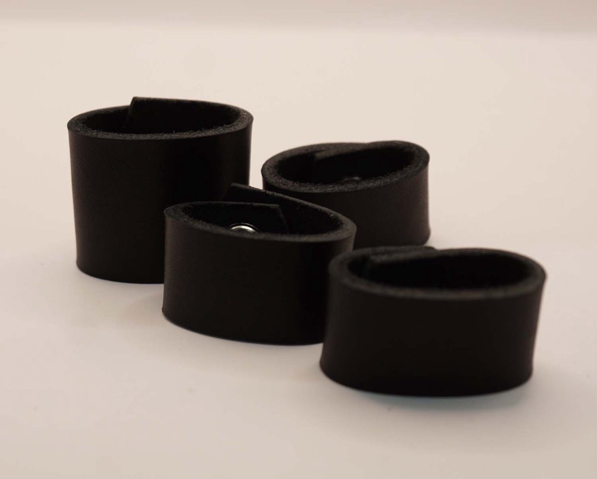 4 Lederen riem lusjes voor broekriem van 4 cm breed, 3x lus breedte 2,5 cm -1x lus breedte 4 cm - zwarte leren lusje vervangen voor lederen broekriem - riem lusjes - riem lusje vervangen omdat die verloren is - riem repareren met nieuw lusje