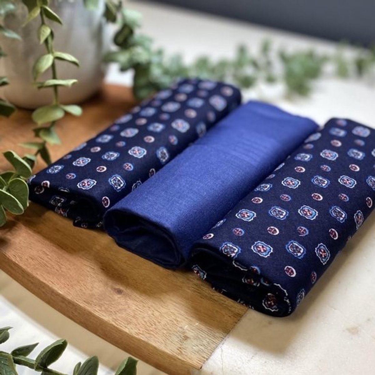 Zakdoek 100% Katoen Patroon Satijnen Rand 40x40 cm - Set van 3