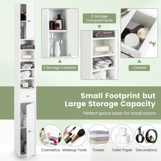 Witte smalle badkamerkast met 2 deuren, 1 lade en 5 opbergvakken. Toont cosmetica, make-up, handdoeken, toiletpapier en decoraties.