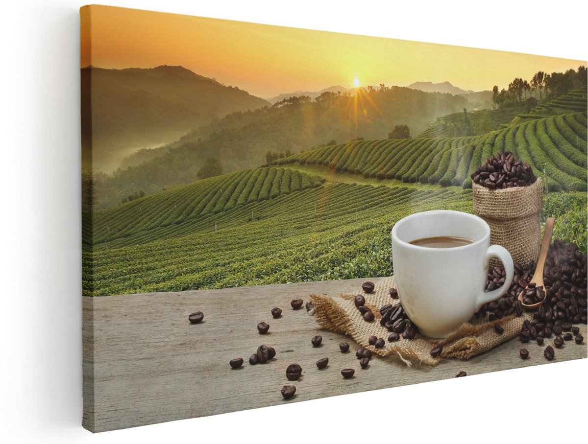 Artaza Canvas Schilderij Kopje Koffie Op Een Plantage Achtergrond - 180x90 cm - Groot - Wanddecoratie Woonkamer - Schilderijen - Muurdecoratie