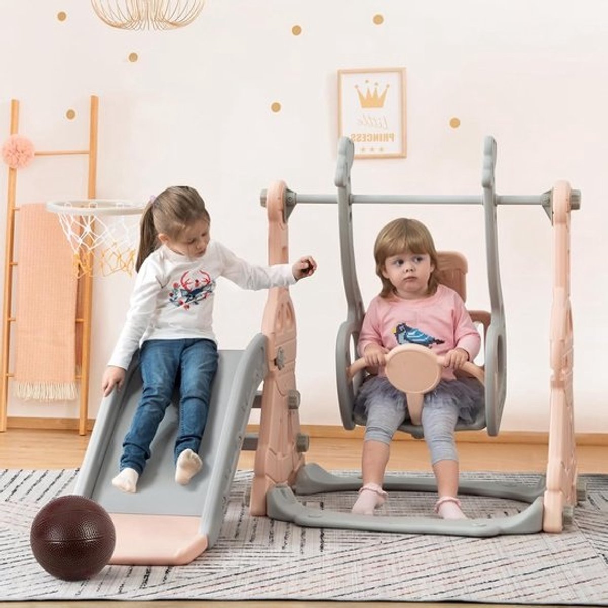 Glijbaan voor kinderen - Speelhuis speeltoestel - Binnen en buiten - 4-in-1 met basketbal - 32x97x102 cm - Roze
