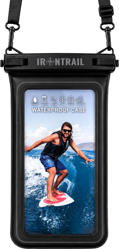 Zwarte waterdichte hoes van IronTrail met een afbeelding van een man die surft op een telefoon.