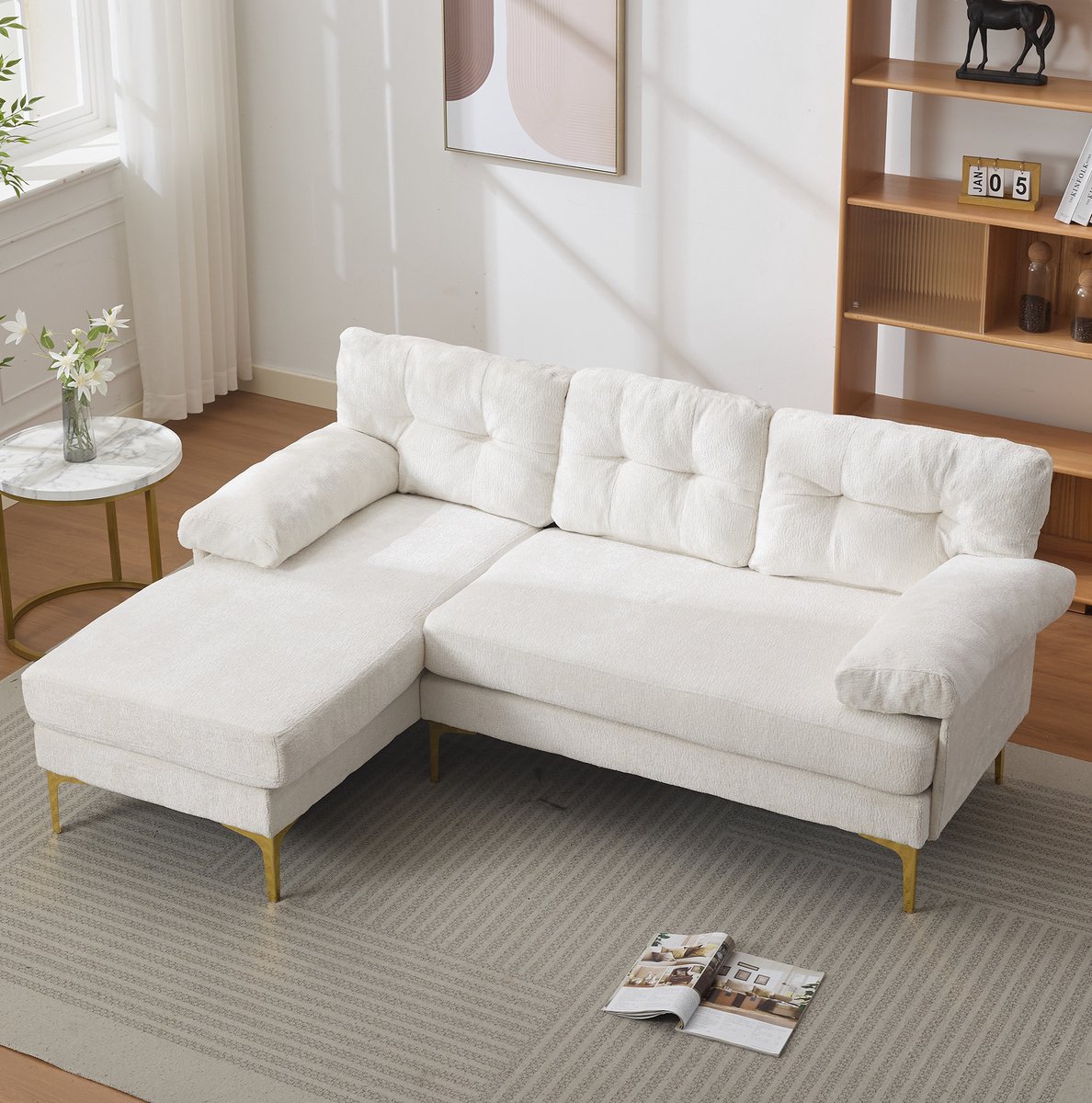 REDOM - Hoekbank - Verwisselbare hoek links/rechts - 3-zits met gevoerde armleuningen - Chenille bekleding - Houten frame en metalen poten - Beige - 187,5 x 130 x 79 cm