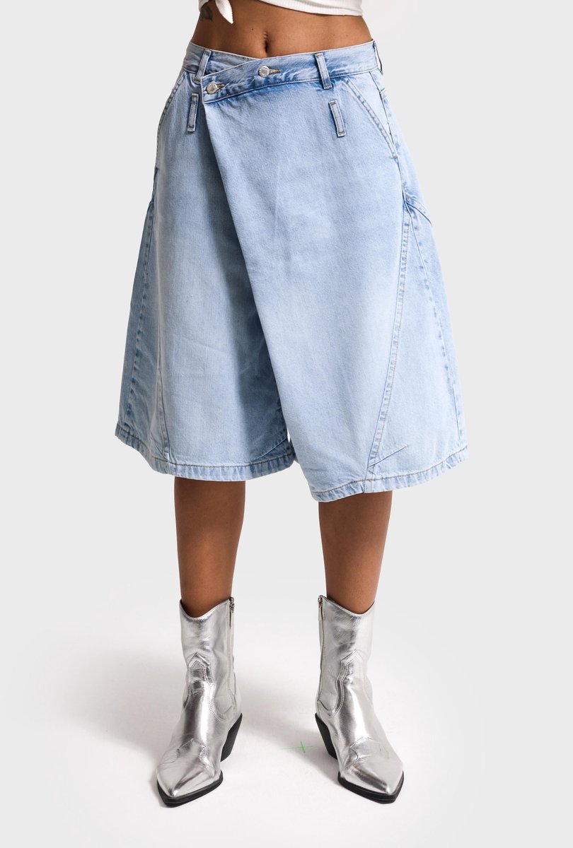 It's Basic - CROSS BAGGY BERMUDA SHORT