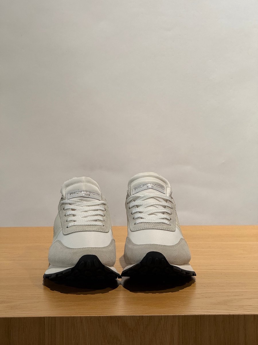 Philippe Model sneakers wit met grijze overlays en zwarte zool voor heren - 41