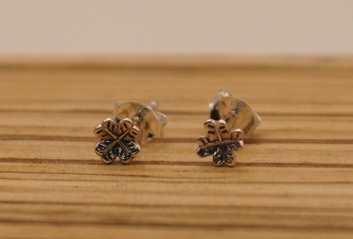 Sterling zilveren oorknopjes bloemen - zilveren oorknoppen bloem - bloemen oorbellen gemaakte van 925 zilver- kleine bloempjes oorbellen - fijne oorbelletjes bloem