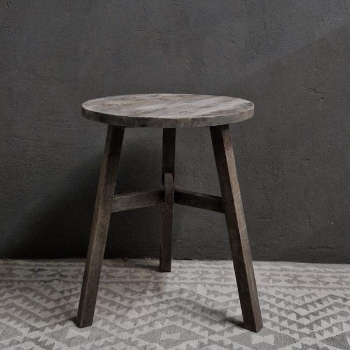 LUKSA| Bijzettafel| hoge bijzettafel| tafel|altijdietsmoois