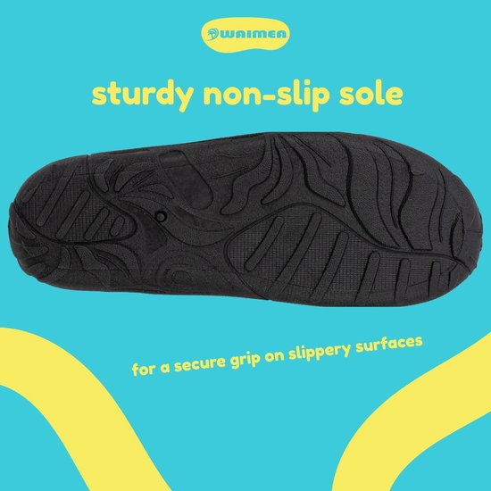 Zwarte Waimea waterschoen zool met diep profiel voor grip.