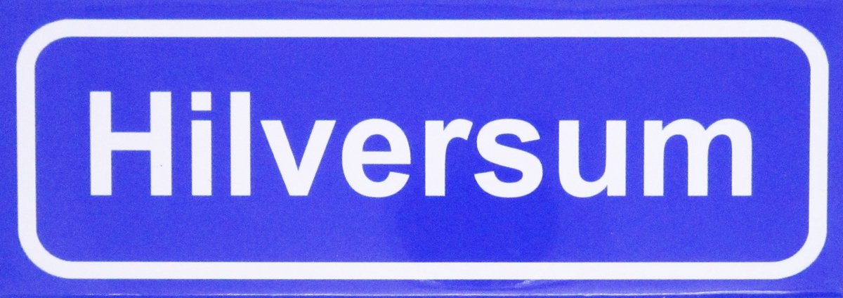 Souv© - magneet plaatsnaambord Hilversum.