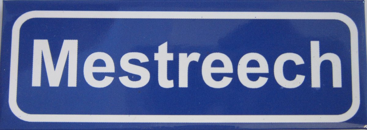 Souv© - koelkast magneet - plaatsnaam bord - kombord - souvenir - koelkastmagneetje - relatiegeschenk Mestreech