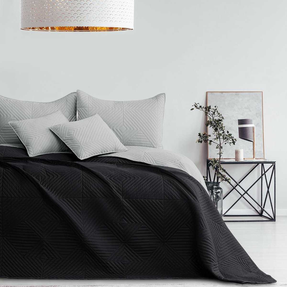 SnelShoppen - Bedspread 200x220 cm Zwart Zilver Beddeken Dubbelzijdig Ultrasonisch Gestikt Polyester Zacht en Ondersteunend voor Bed, Bank, Huisdieren
