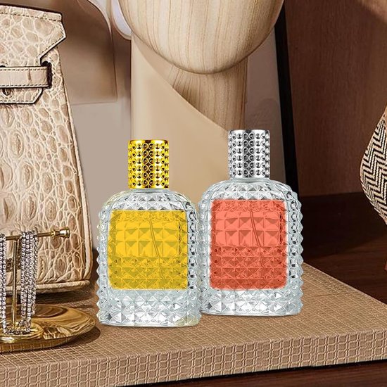SnelShoppen - 3 Stuks Pineapple Perfume Atomizer, Refillable Crystal Glas Spray Flesje met Deksel, Compact Reistasje voor Vrouwen, Perfect voor Feest van Snelshoppen — afbeelding 4