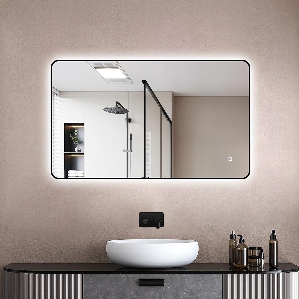 Badkamerspiegel Megon Novara 100x60cm - Zwarte Lijst