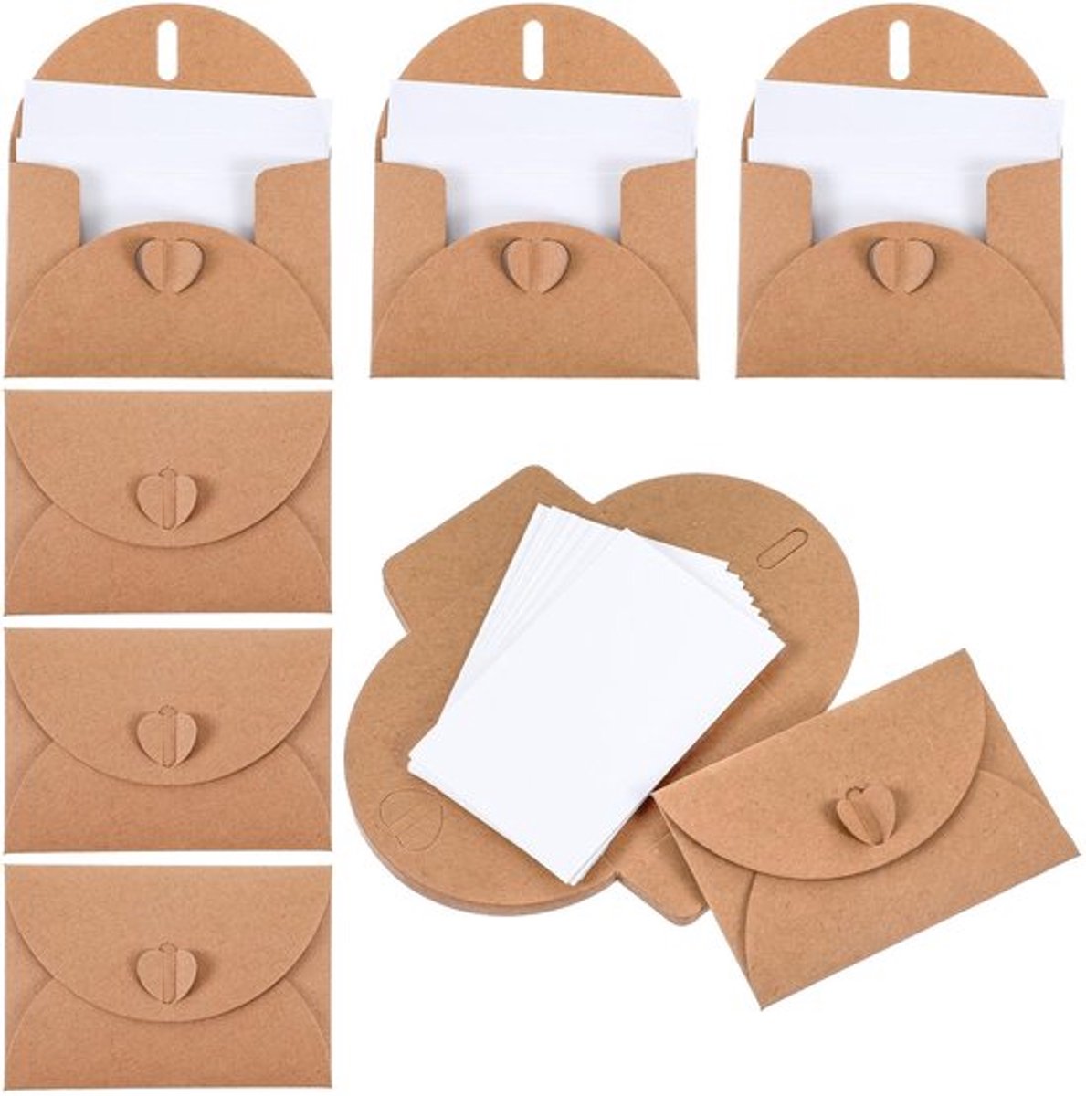Kraft papier enveloppen met hartsluiting
