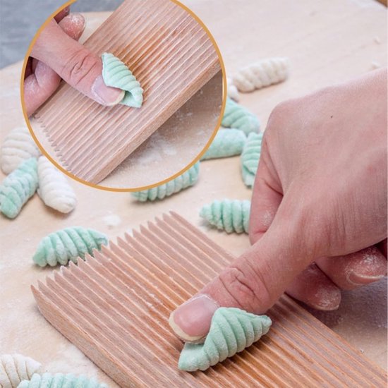 SnelShoppen - Houten Pastaplank voor Gnocchi en Zelfgemaakte Pasta, Duurzaam Beukenhout, Onmisbaar Accessoire voor Ambachtelijke Pasta, Keuken, Macaro — afbeelding 4