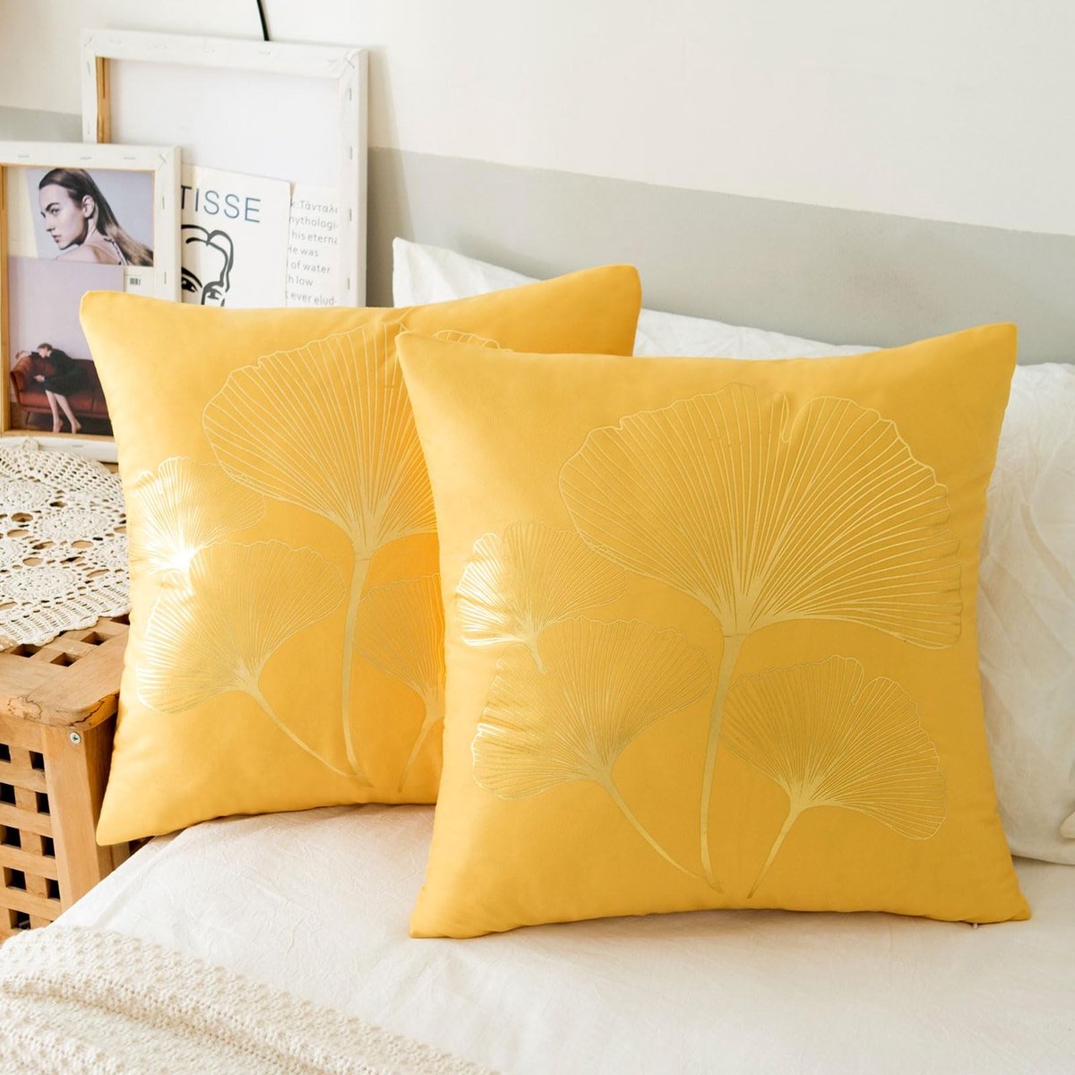 Omgoods - Set van 2 Ginkgo Biloba Velours Kussenhoezen 40 x 40 cm Geel