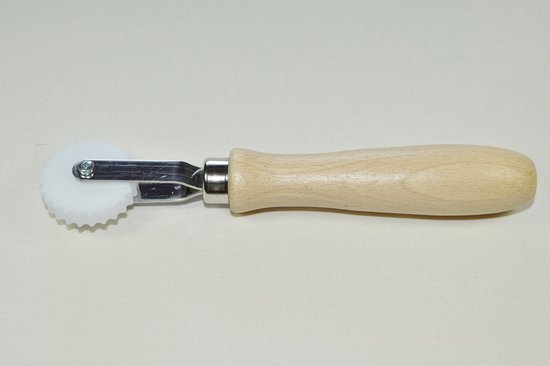 Omgoods - Vouwbare Pasta Sluiter met Beukenhouten Handvat — afbeelding 2