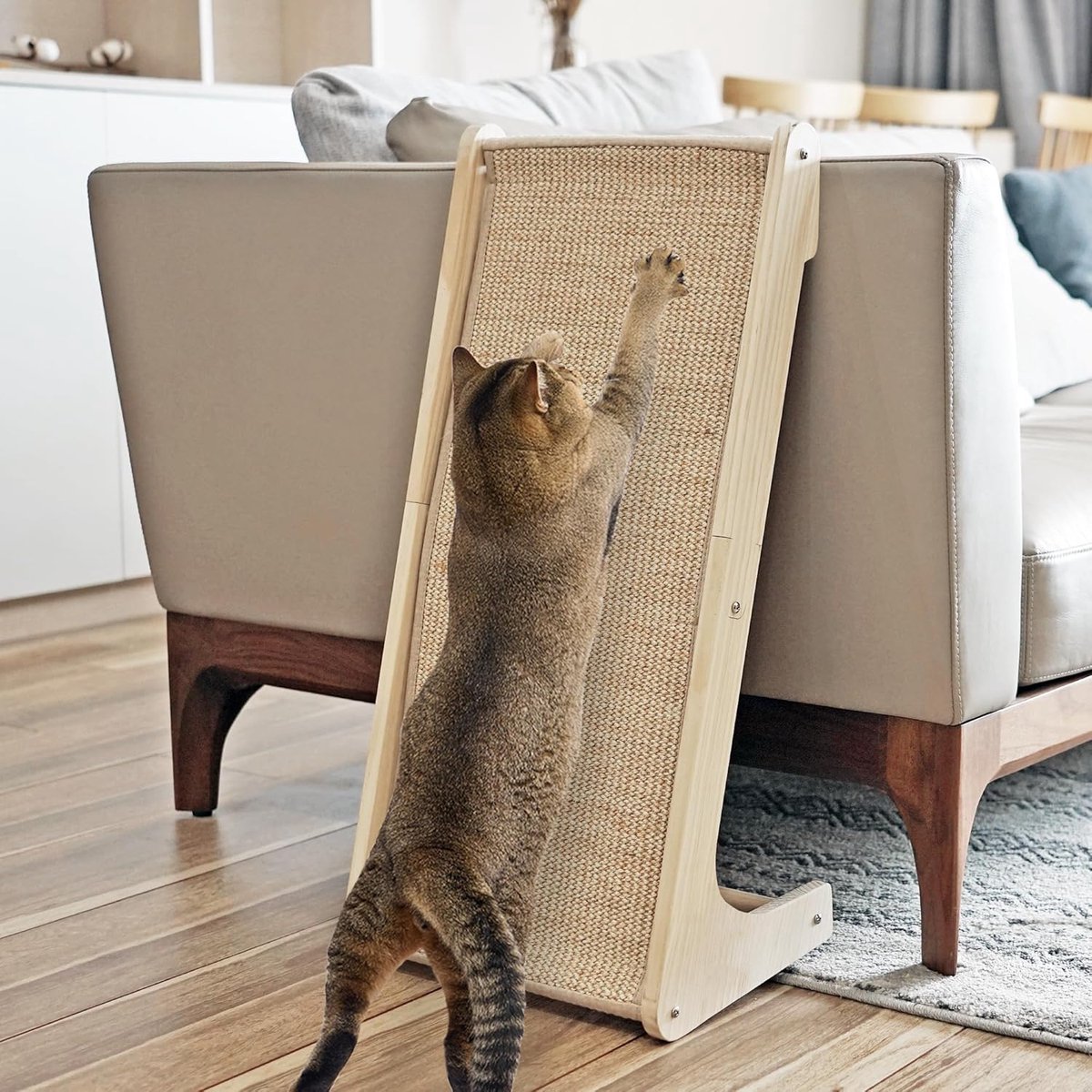 Verticale vilten kattenkrabber