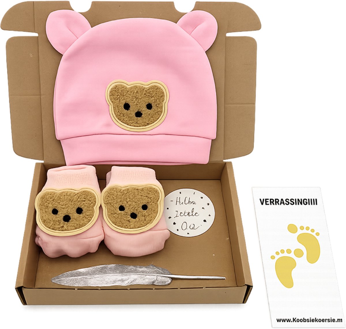 kraamcadeau meisje met babymuts en babysokjes - brievenbuspakket - kan ook rechtstreeks als cadeau - kraamkado