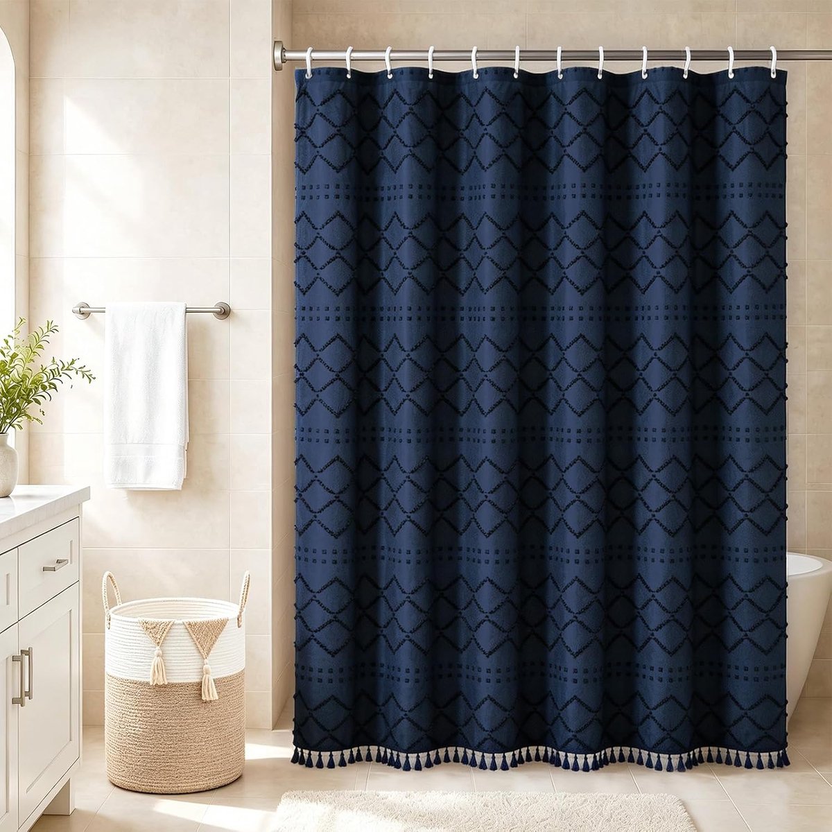 Douchegordijn Boho donkerblauw geometrisch met kwasten 180x180 cm - ShopVlot