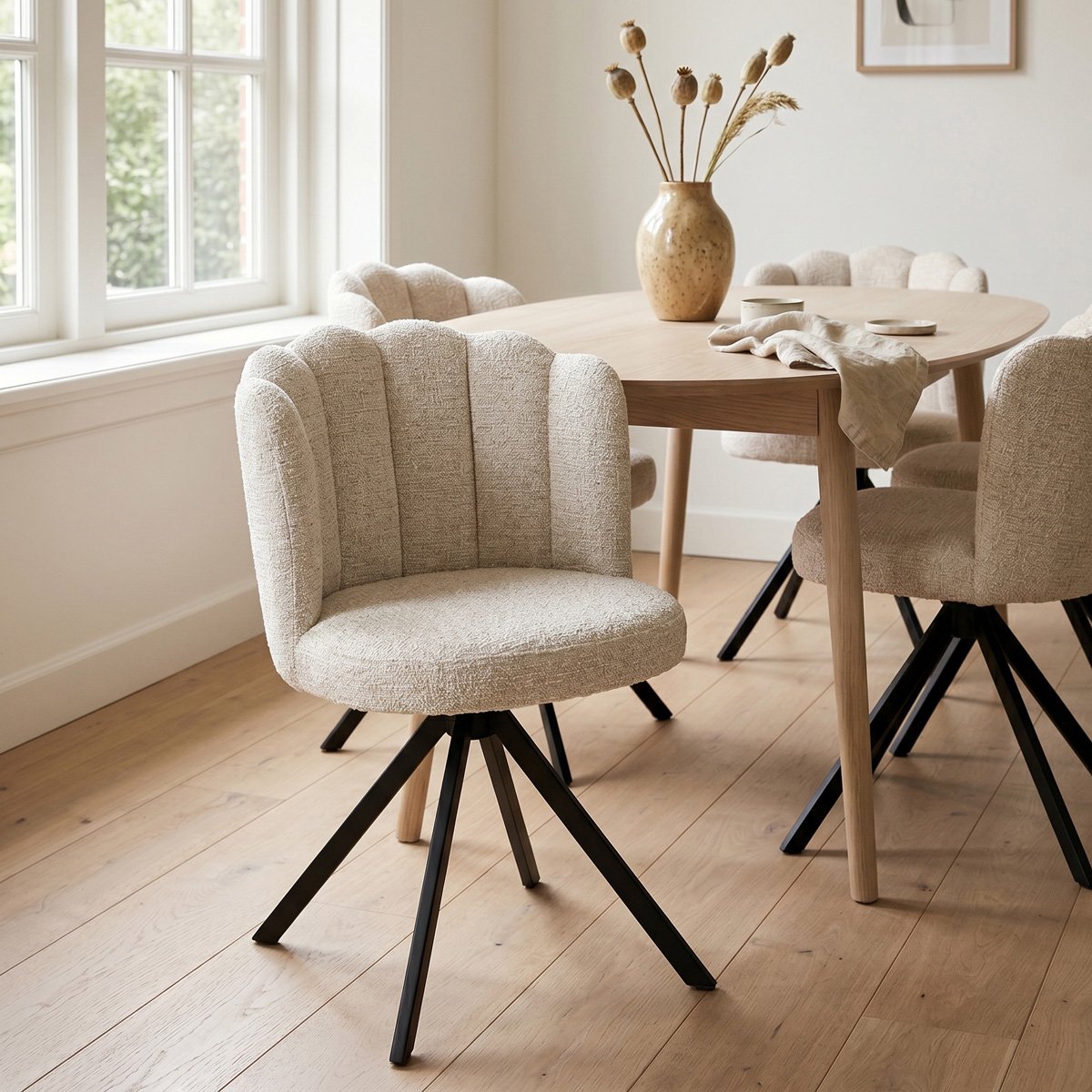 Giga Meubel Eetkamerstoel Julien - Beige Draaibaar - Zithoogte 48cm - Set van 2