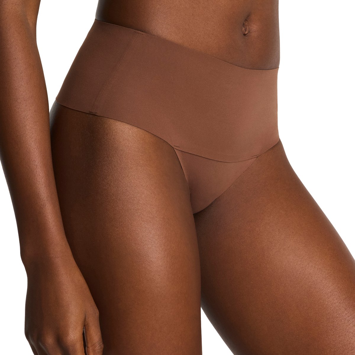 Spanx Undie-tectable - String - Kleur Ganache - Maat L