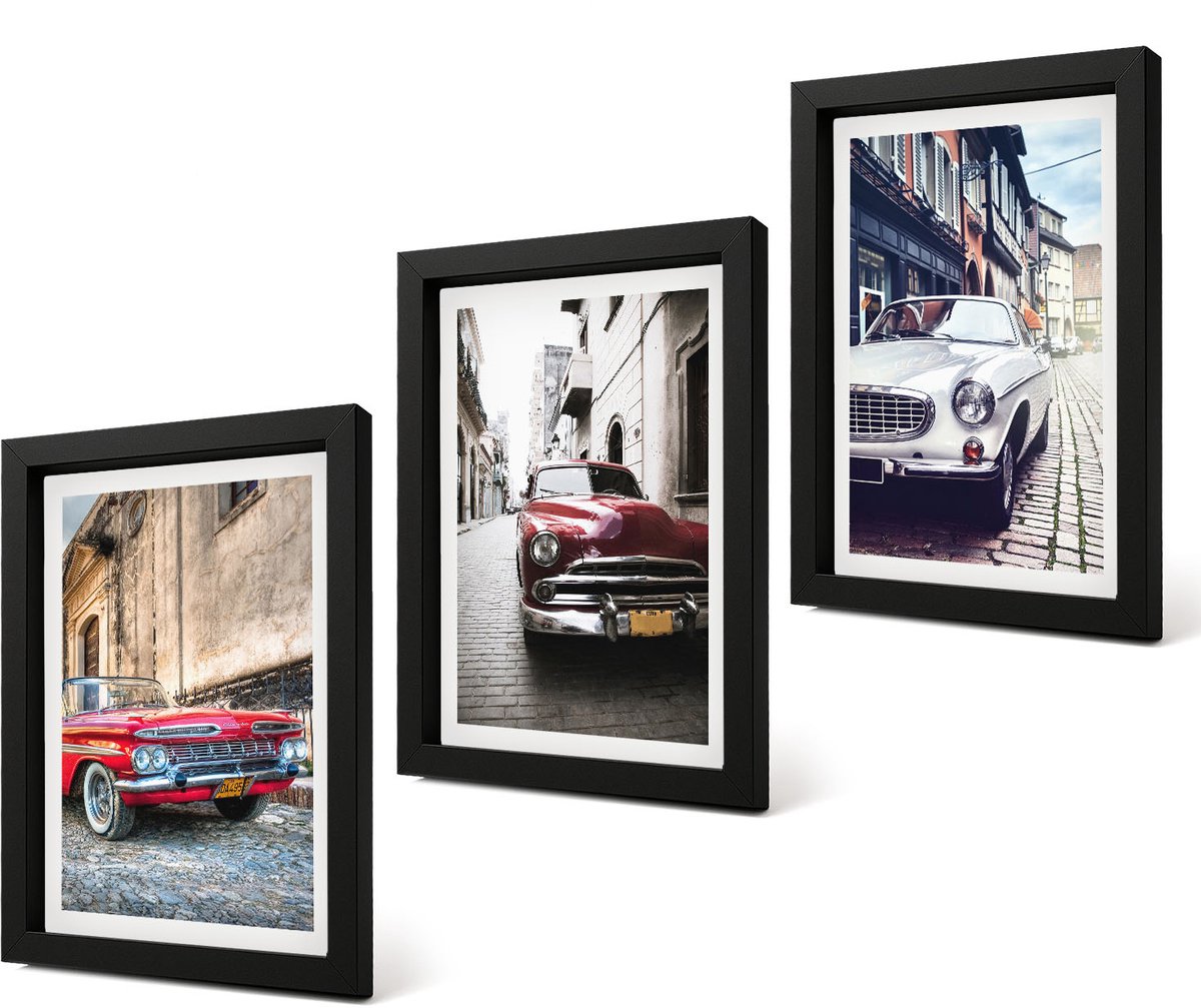 Coloray 4-Delige Schilderij Set - Klassieke auto's in verschillende kleuren op de straten van de stad. - 20 x 30 cm - Wanddecoratie - Muurdecoratie - Woonkamer - Woonkamer Decoratie