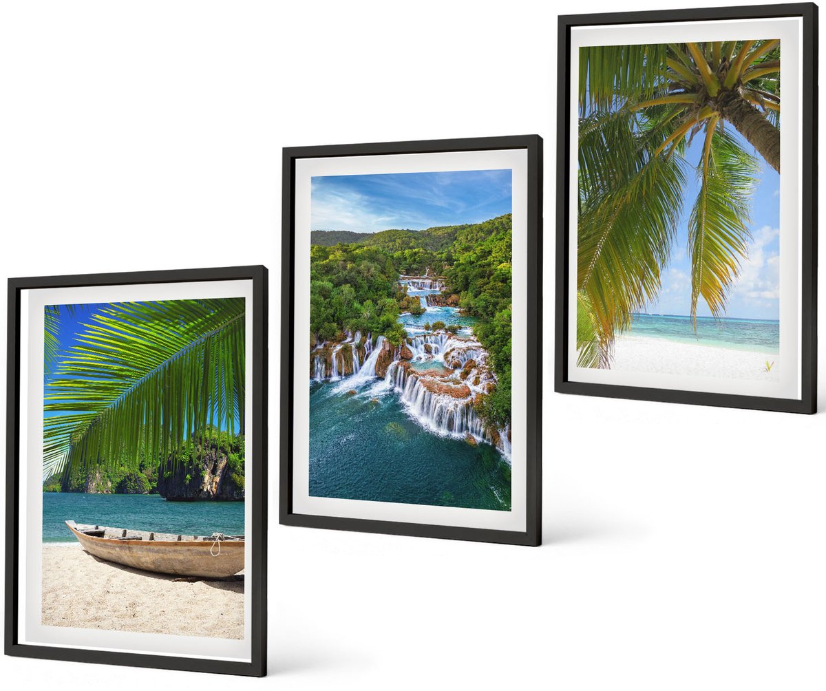 Coloray 3-Delige Schilderij Set - Strand Met Boten, Watervallen En Palmbomen In De Tropen - 40 x 60 cm - Schilderijen Set - Wanddecoratie - Woonkamer - Decoratieve Schilderijen
