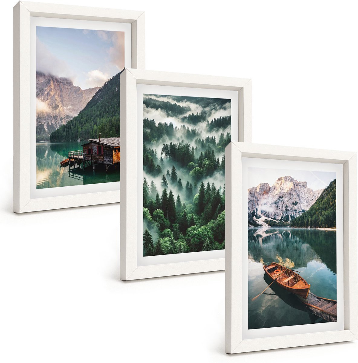 Tulup 3-Delige Schilderij Set - Berglandschap met een meer, een boot en een bos in de mist. - 20x30 - Wanddecoratie - Muurdecoratie - Moderne Interieurdecoratie - Decoratieve Schilderijen