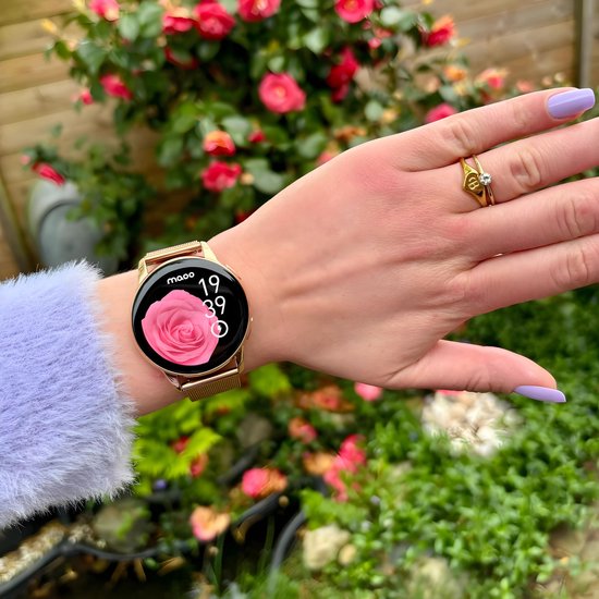 Maoo Ventura AMOLED Smartwatch Dames - RVS en 4x Siliconen Bandje - Stappenteller - Hartslagmeter - Slaapmonitor - Multisport - Geschikt voor Android en iOS - Rosé Goud en Roze