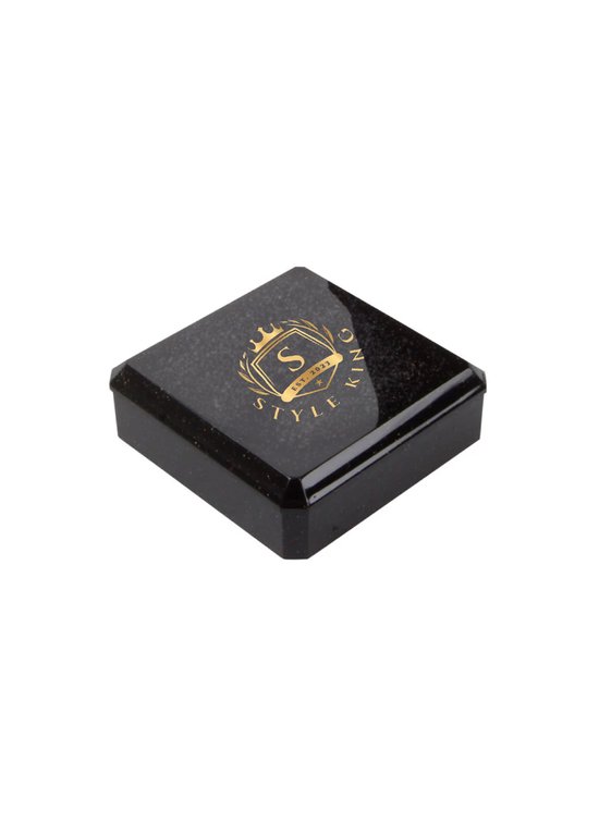 Zwarte juwelendoos met gouden 'S Style King' logo met kroon en "EST. 1923".