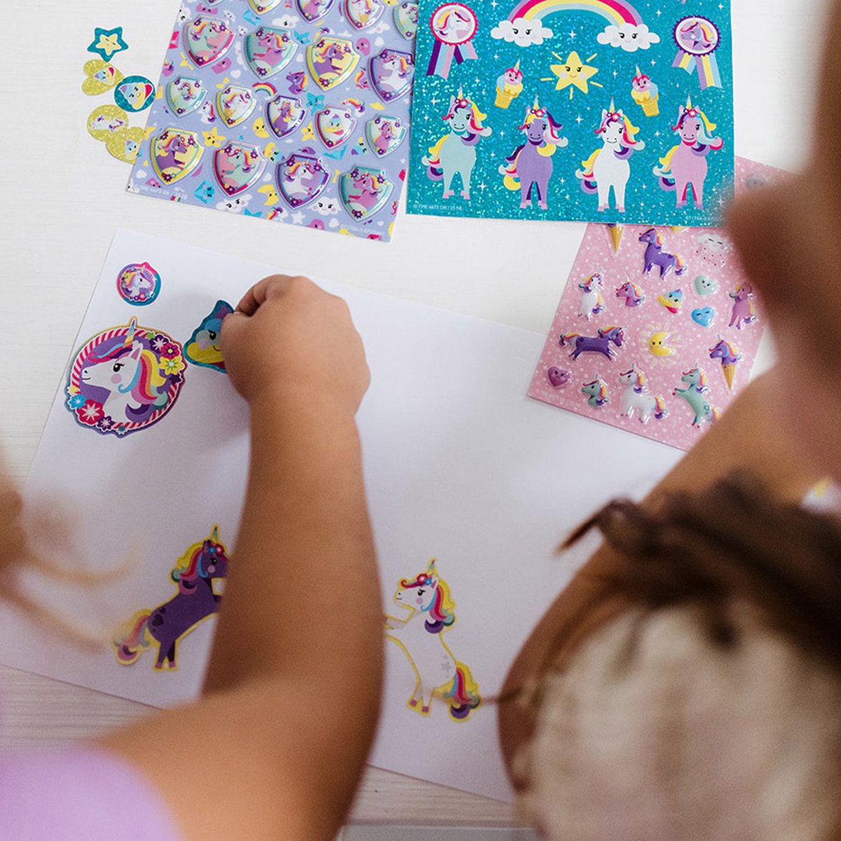 Disney Frozen Totum super sticker set XL 7 vellen - speelgoed meisjes vanaf 3 jaar - creatief knutselen stickeren met Anna en Elsa — afbeelding 12
