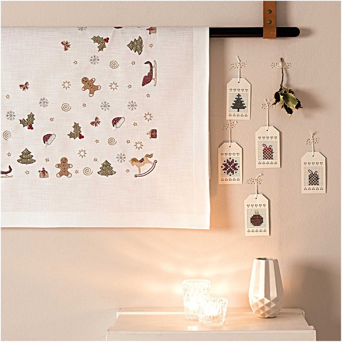 Borduurpakket voorbedrukt kleedje kerst decoratie in kruissteek van Rico 31201.52.21