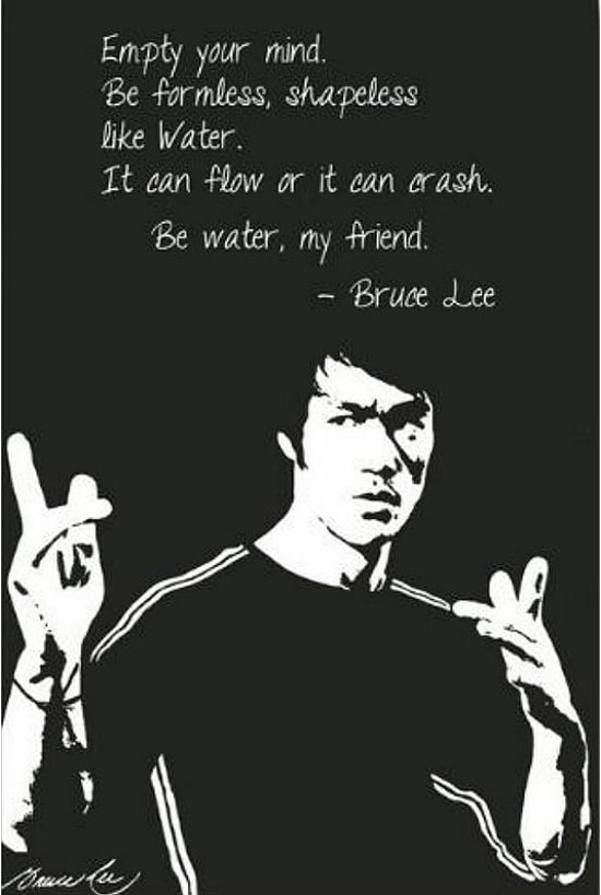 Allernieuwste.nl® Canvas Schilderij Bruce Lee Water-Motivatie - Kunst aan je Muur - Zwart Wit - 40 x 60 cm