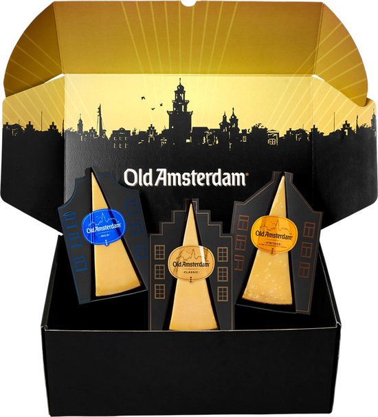 Old Amsterdam cadeauverpakking met drie kazen in huisvorm: Mild, Classic en Vintage.