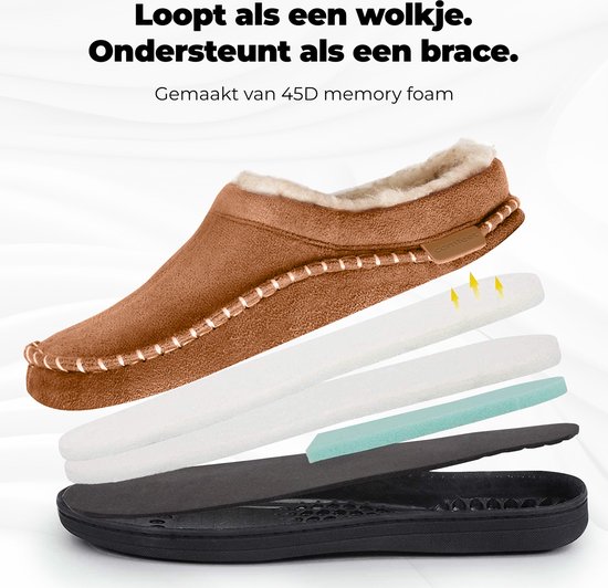 Opengewerkte pantoffel, bruin suède met crème bont, toont memory foam lagen.