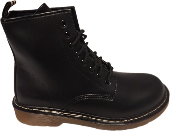 SALINYANG BLACK-PU BOOTS - TRANSPARANT SOLE IN SIZE 40