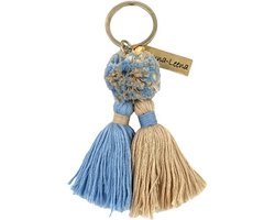 Luna-Leena duurzame dubbele kwasten sleutelhanger/ tas bedel van bio katoen - blauw/zand - L12cm incl ring - handgemaakt in Nepal - kwast - keychain twin tassel - moederdag cadeau - boho - Ibiza - bohemian - bag charm
