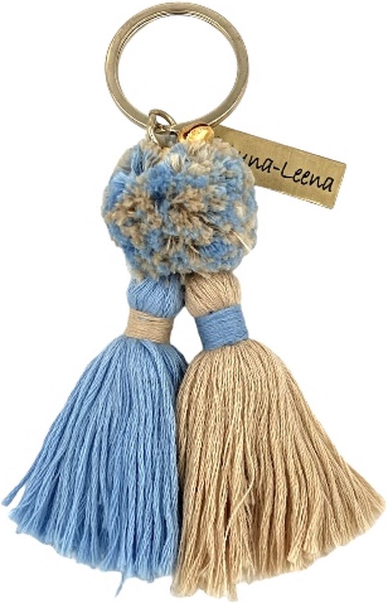 Luna-Leena duurzame dubbele kwasten sleutelhanger/ tas bedel van bio katoen - blauw/zand - L12cm incl ring - handgemaakt in Nepal - kwast - keychain twin tassel - moederdag cadeau - boho - Ibiza - bohemian - bag charm
