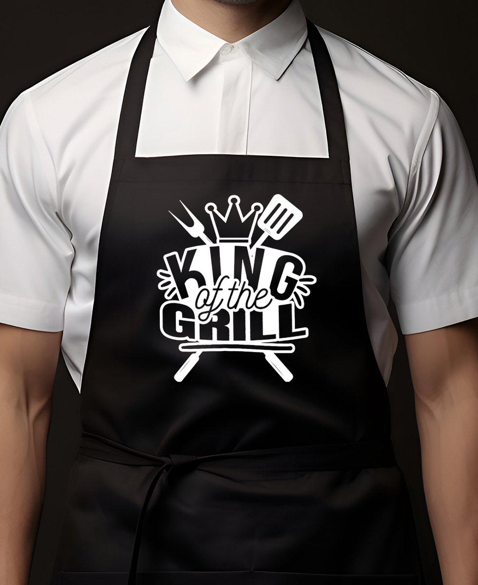 Keukenschort Zwart | 65x90cm | KING OF THE GRILL | 100% katoen | Schort / Keukenschorten | Verjaardags cadeau | BBQ - VADERDAG - MOEDERDAG - Met tekst