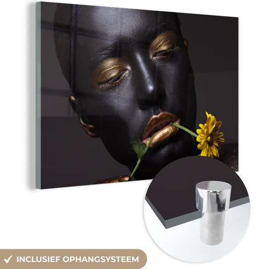 MuchoWow® Glasschilderij 180x120 cm - Schilderij acrylglas - Vrouw - Koper - Zwart - Bloem - Foto op glas - Schilderijen